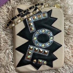 NEW BETSEY JOHNSON WRIST BAG